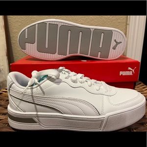 PUMA Skye Metallic Women’s Sneakers (9M)